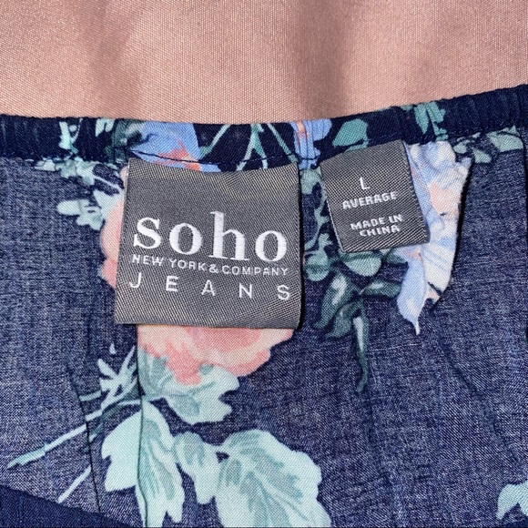 Soho New York & Co. Floral Top ~ PB7 - Picture 2 of 3